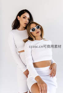 纯白双人时尚写真