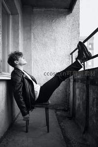 阳台上的慵懒时光