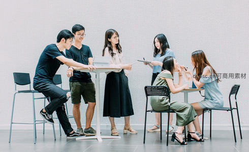 团队协作办公讨论创意方案