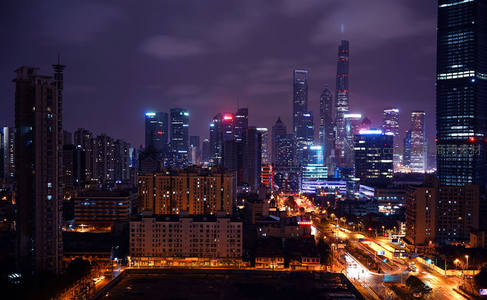 璀璨星河般的都市夜空