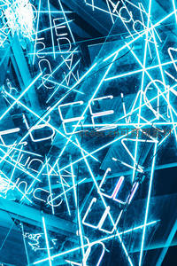 蓝色霓虹线条交织的未来感光影艺术