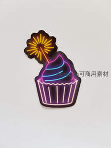 霓虹纸杯蛋糕贴纸，梦幻色彩点亮童趣时刻