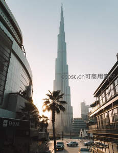 哈利法塔晨曦中的摩登剪影