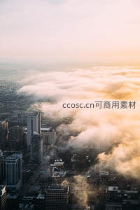 城市上空的云海奇观