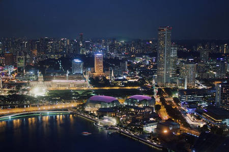 新加坡滨海湾夜景璀璨夺目