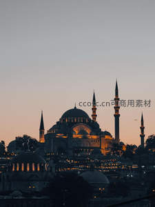 黄昏时分苏莱曼清真寺剪影