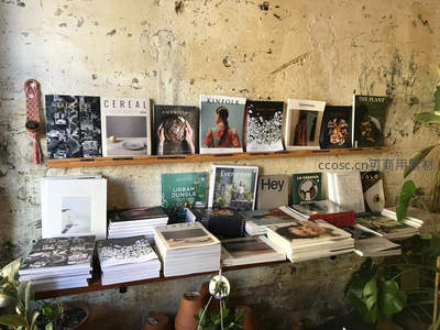 文艺杂志墙，复古墙面的视觉盛宴