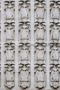 石雕垂直花纹装饰墙细节