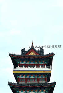 飞檐斗拱向苍穹，古塔巍峨显匠心