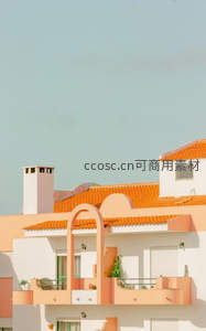 橙白相间建筑尽显南欧风情