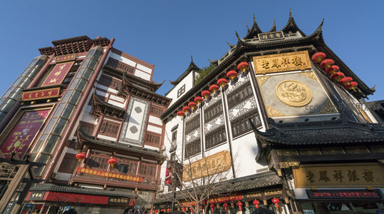 老凤祥银楼古建群落金碧辉煌