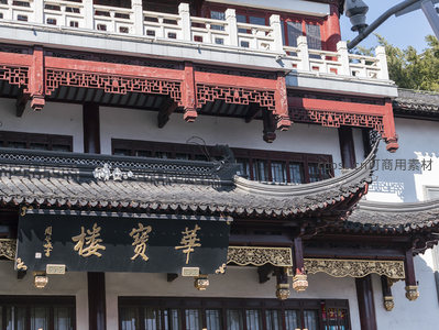 华宝楼古建筑细节，飞檐斗拱显匠心