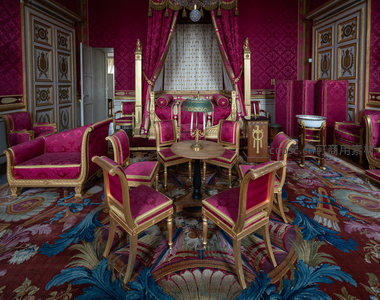 富丽堂皇的宫廷会客厅