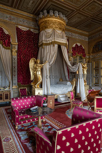 皇家寝宫金碧辉煌华美绝伦