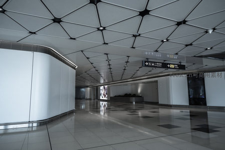 机场内部导向标识与空间布局