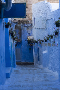 蓝色迷宫巷道，静谧如画的北非风情
