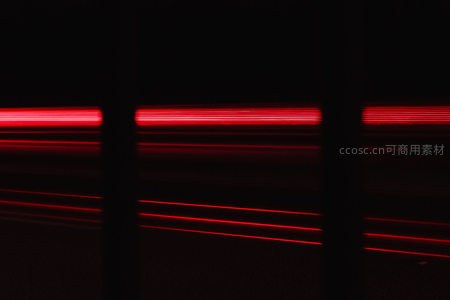 流动的红色光轨