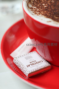 红杯热巧配法式黑巧小方