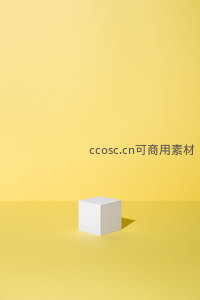 纯白立方体置于明亮黄色背景中