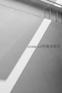 工业风混凝土结构与光束