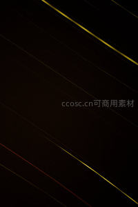 金色光线划破黑暗，斜线构图充满动感