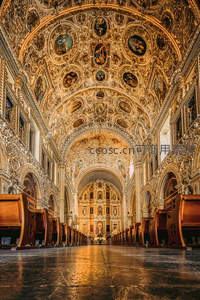 华丽教堂穹顶，巴洛克艺术杰作