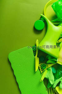 绿色园艺工具静物组合清新治愈