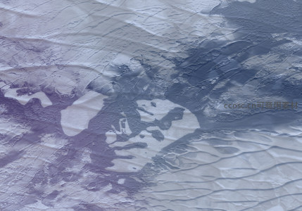 冰川裂隙的纹理与光影交织