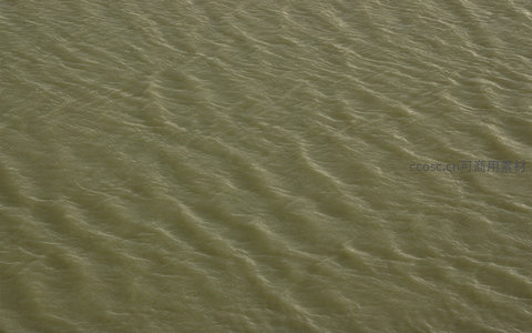 浑浊水流表面的细腻波纹