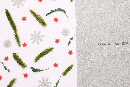 左侧节日元素与右侧银色闪光背景的拼接