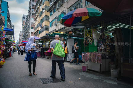 市集小巷中的日常购物时光
