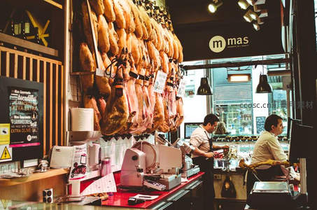 西班牙火腿店内的传统风味