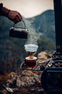 山野间手冲咖啡享受慢时光