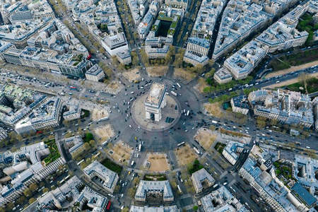 凯旋门中心辐射状街道鸟瞰图