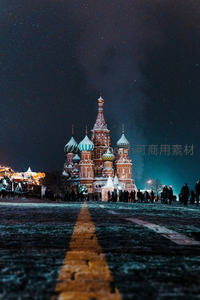 冬夜星空下的圣瓦西里大教堂雪景航拍