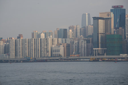 香港西九龙临海高层住宅区与在建工程全景